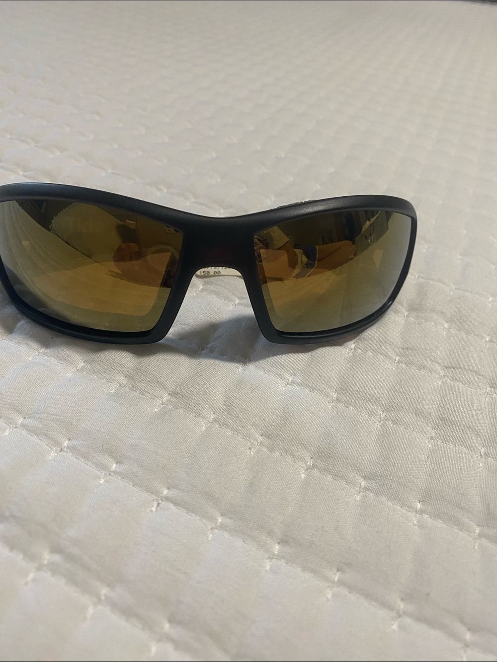 Sport Wrap Sunglasses with Amber Mirror Lenses Wiley X. 70-19-125. Hickory brown